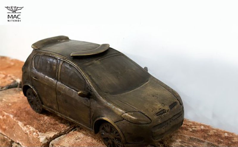 Brinquedo de Furar Moletom