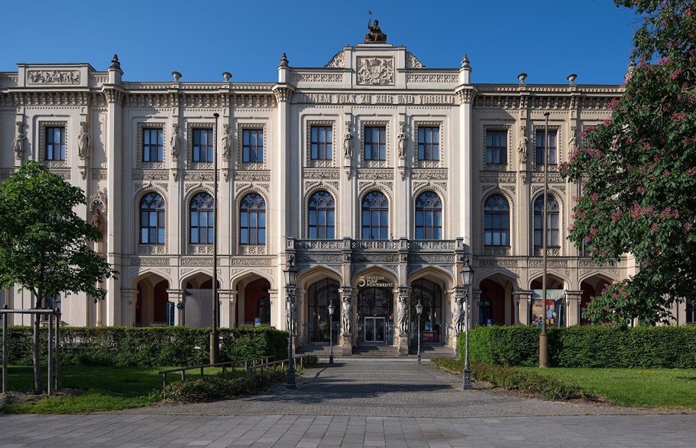 Research Assistant (m/f/d)