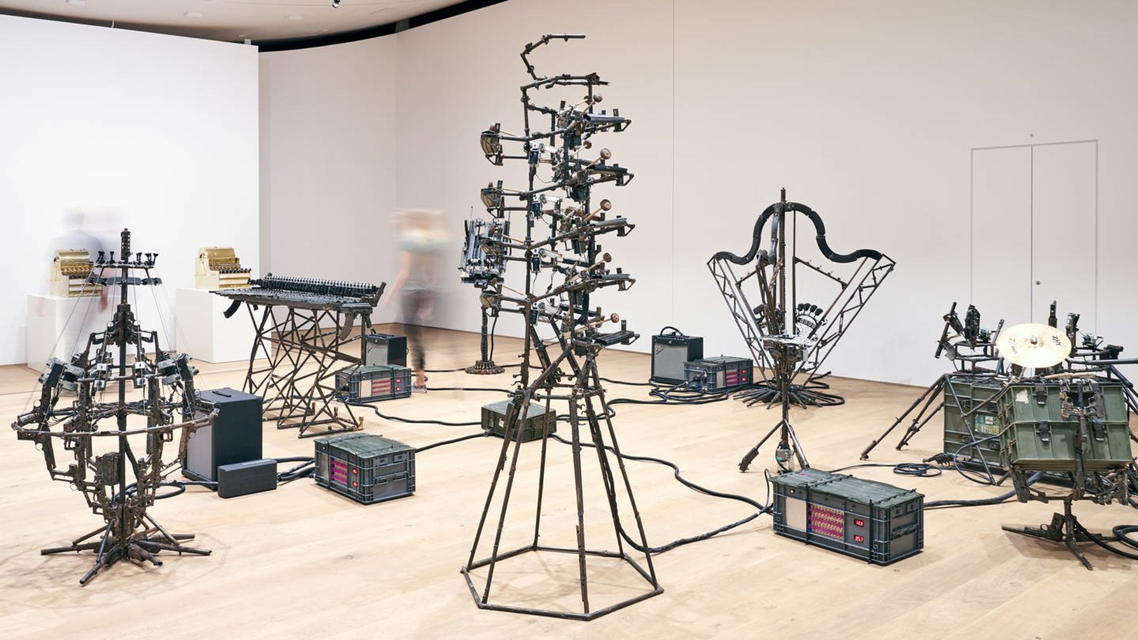 Pedro Reyes. Return to Sender