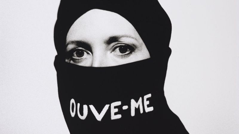 Presença e práticas de mulheres na arte contemporânea