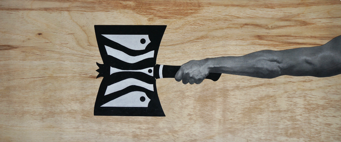 Changó, 2024, Grafito en polvo sobre papel montado en madera, 47 3/4”x20 3/8”. Cortesía: Casa Silvana.