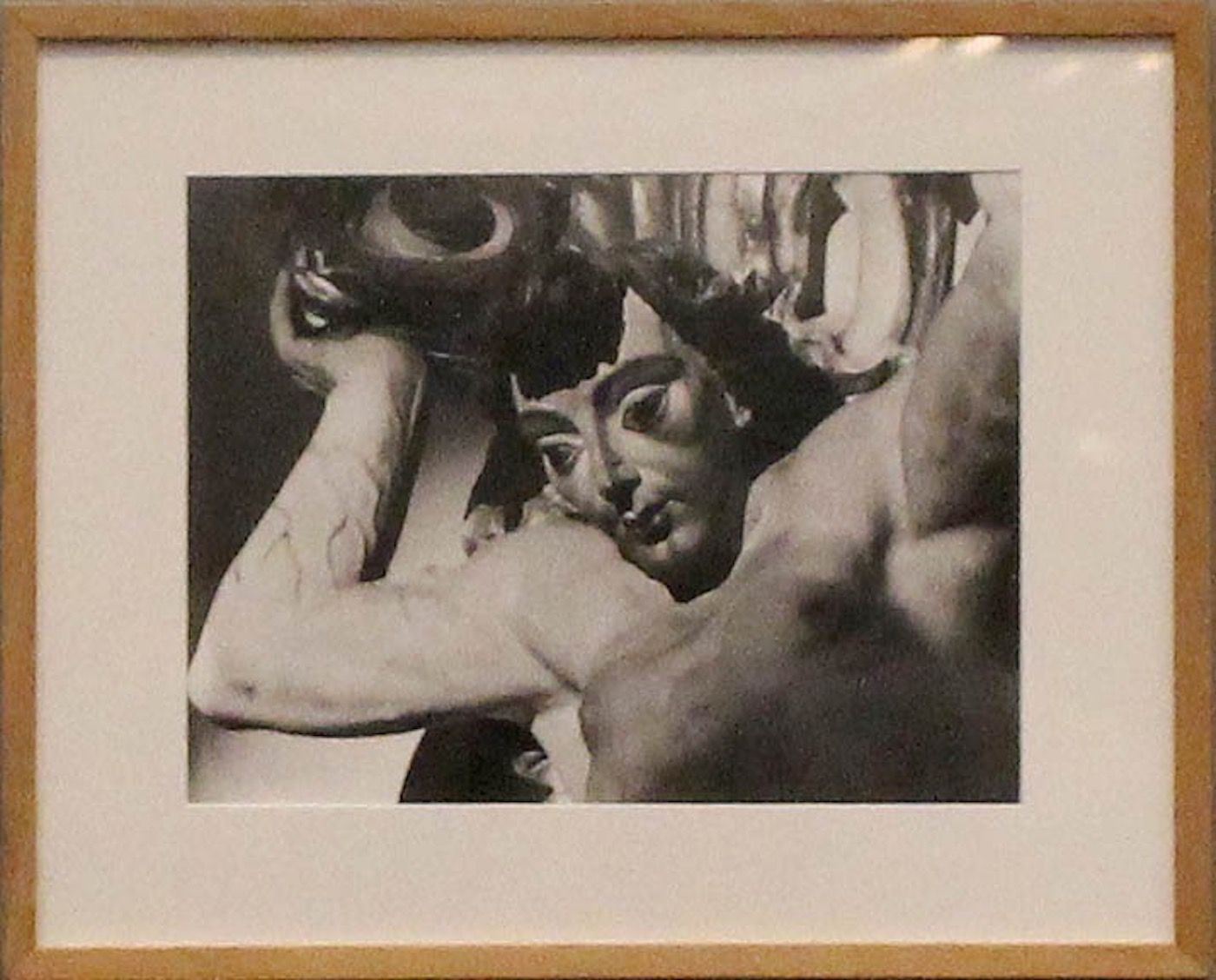 Horácio Coppola, Detail of Telamão-Igreja Nossa Senhora do Carmo, Sabará, Minas Gerais, 1945, Instituto Moreira Salles Collection, Rio de Janeiro.