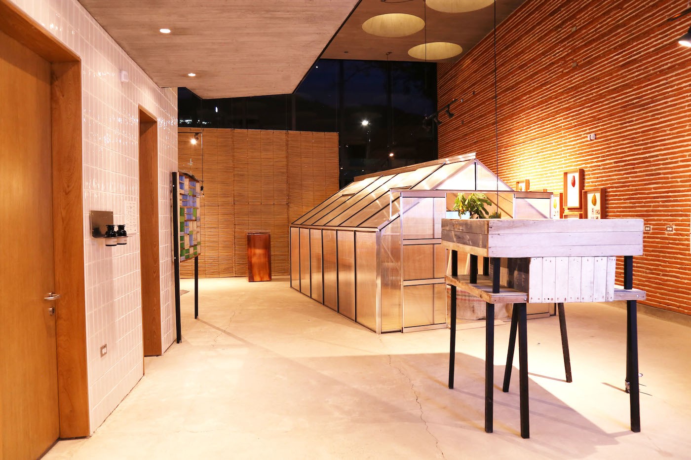 Installation View Dulce Tumaco.