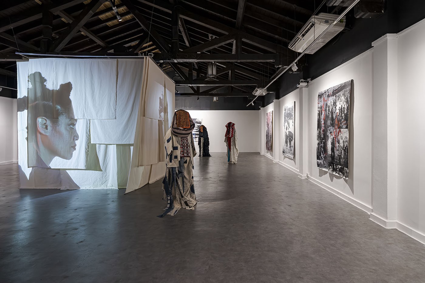 Installation view of Electric Dub Station: The Return of Tomorrow. Courtesy of the Museum of Contemporary Art of Panama (MAC). Alfredo J. Martiz / @ajmartizj.