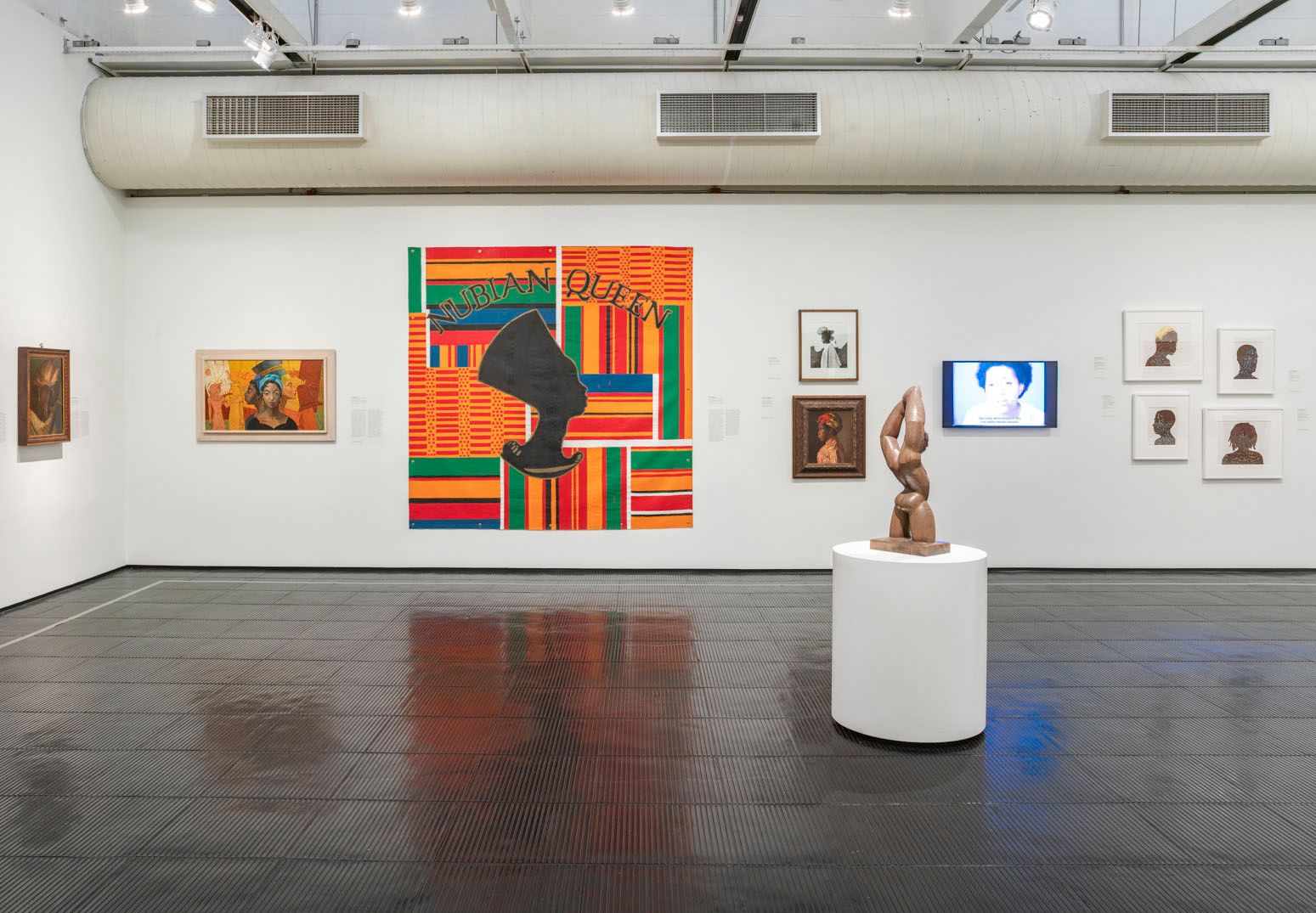 View of the exhibition Afro-Atlantic Histories. Photo: Eduardo Ortega.