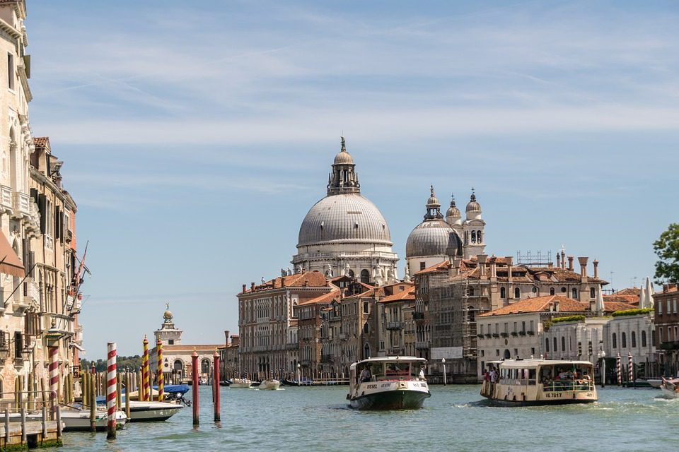 57th Venice Biennale – ‘Viva Arte Viva’