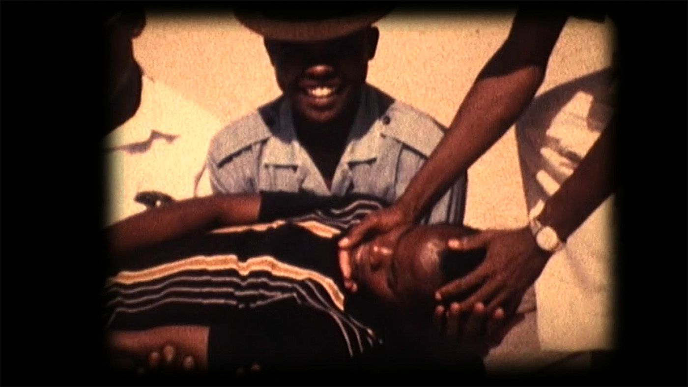 Effects of wording - The Mozambique Archive Series