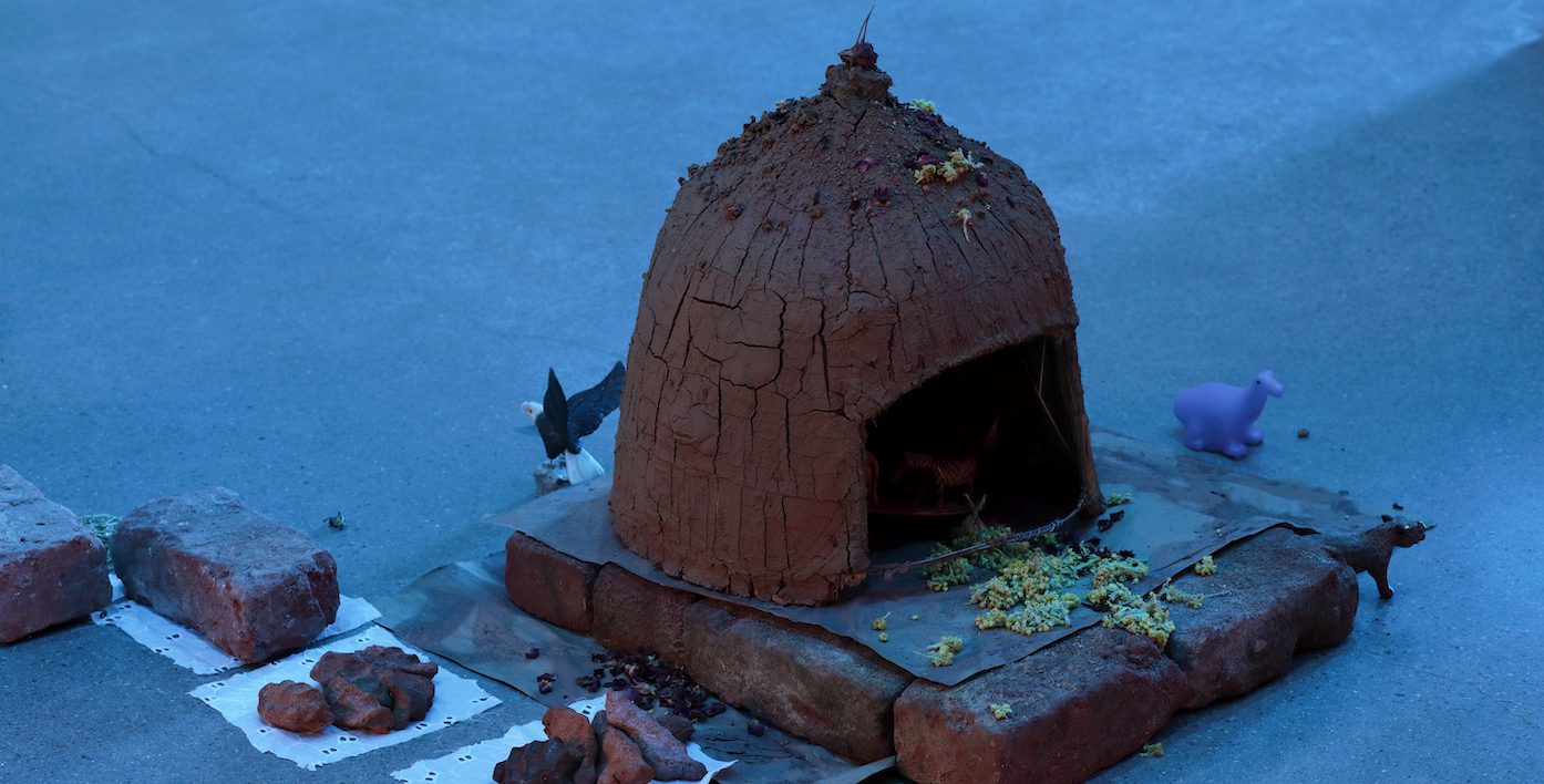 Dineo Seshee Bopape: Ile aye, moya, là, ndokh…harmonic conversions…mm - Contemporary And