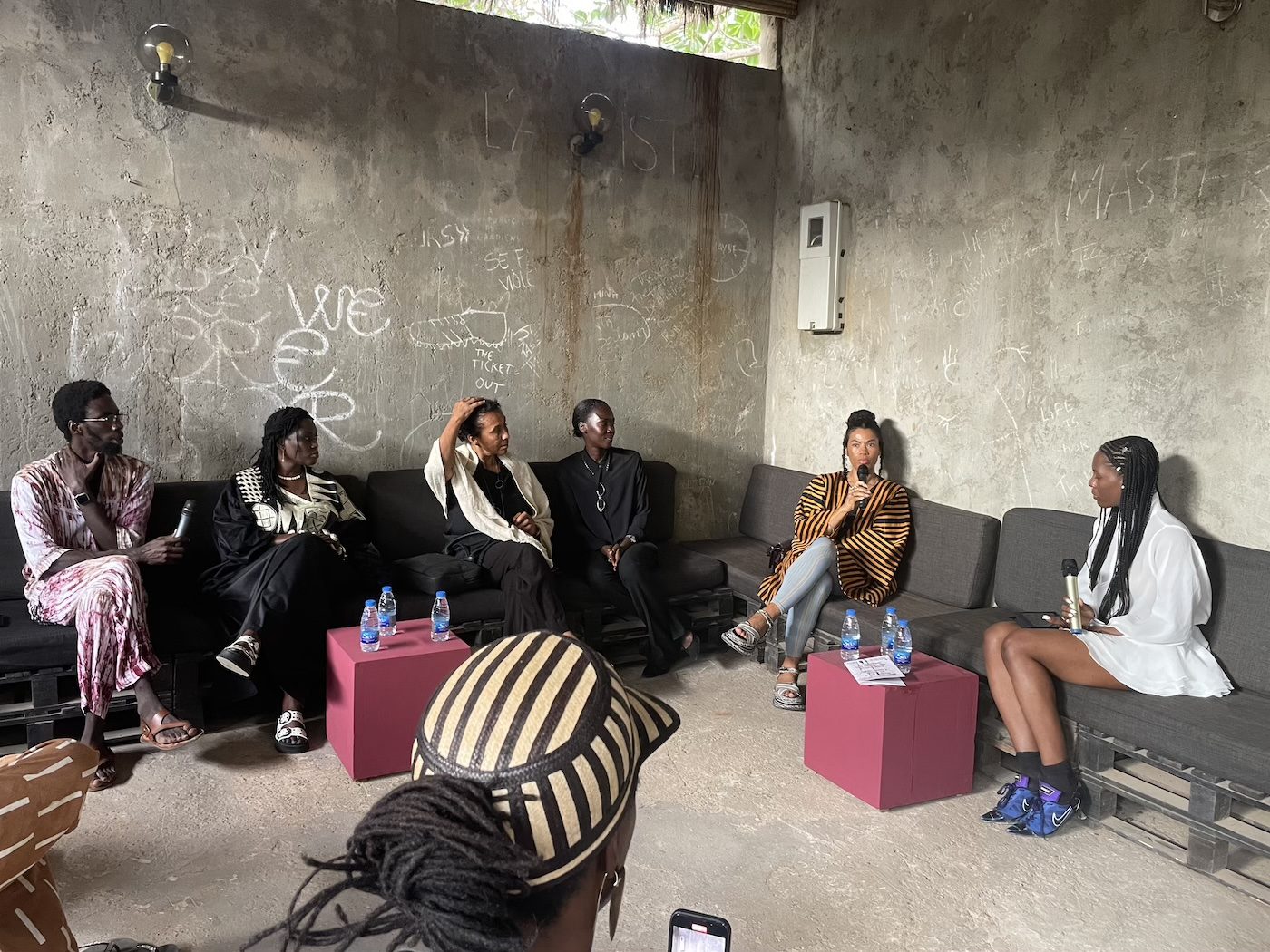 Artist talk „Shaping contemporary African identity through the history of textiles“ at Raw Material with Zohra Opoku, Aissa Dione, and Nunu Design. Moderated by Devin Hentz. Photo: Keren Lasme