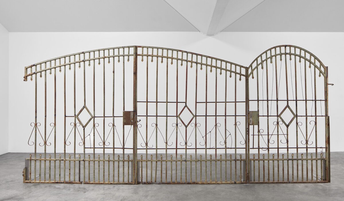 RENTAL/FATHER, 2023. One or more objects rented from the artist's father. Variable dimensions and materials. @ Simian, Copenhaguen, Dinamarca.