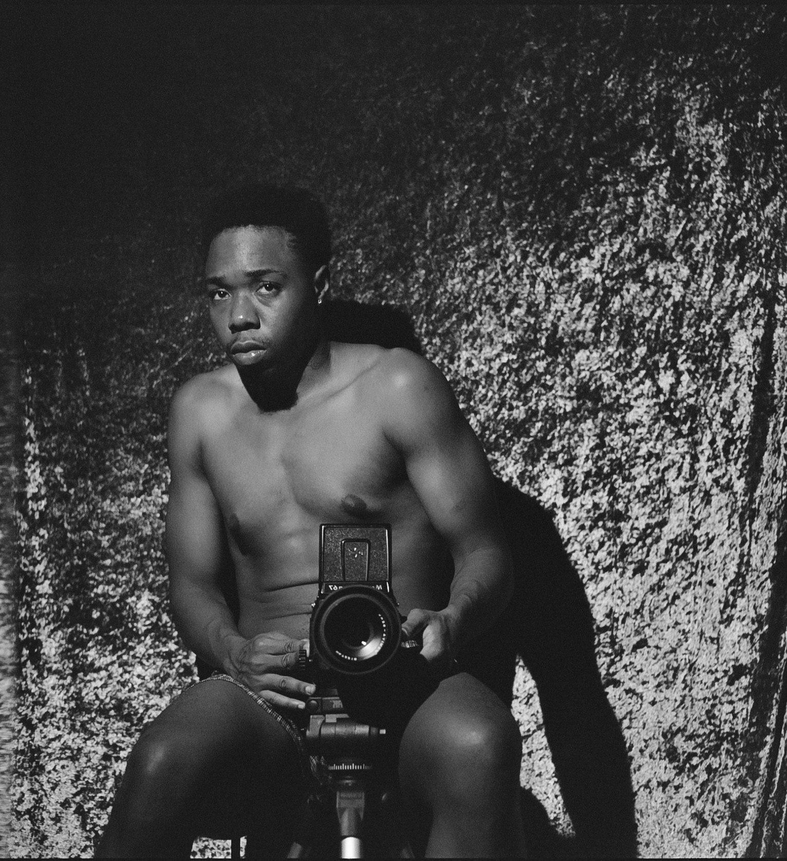 Bruce Bennett: Easy When The Love Don’t Hide