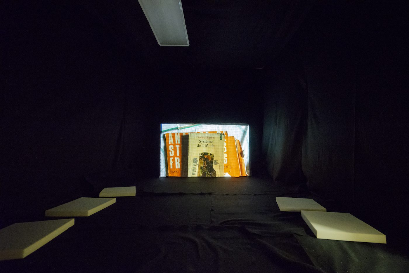 Amelia Umuhire: Unpacking Hidden Rwandese Stories - Contemporary And