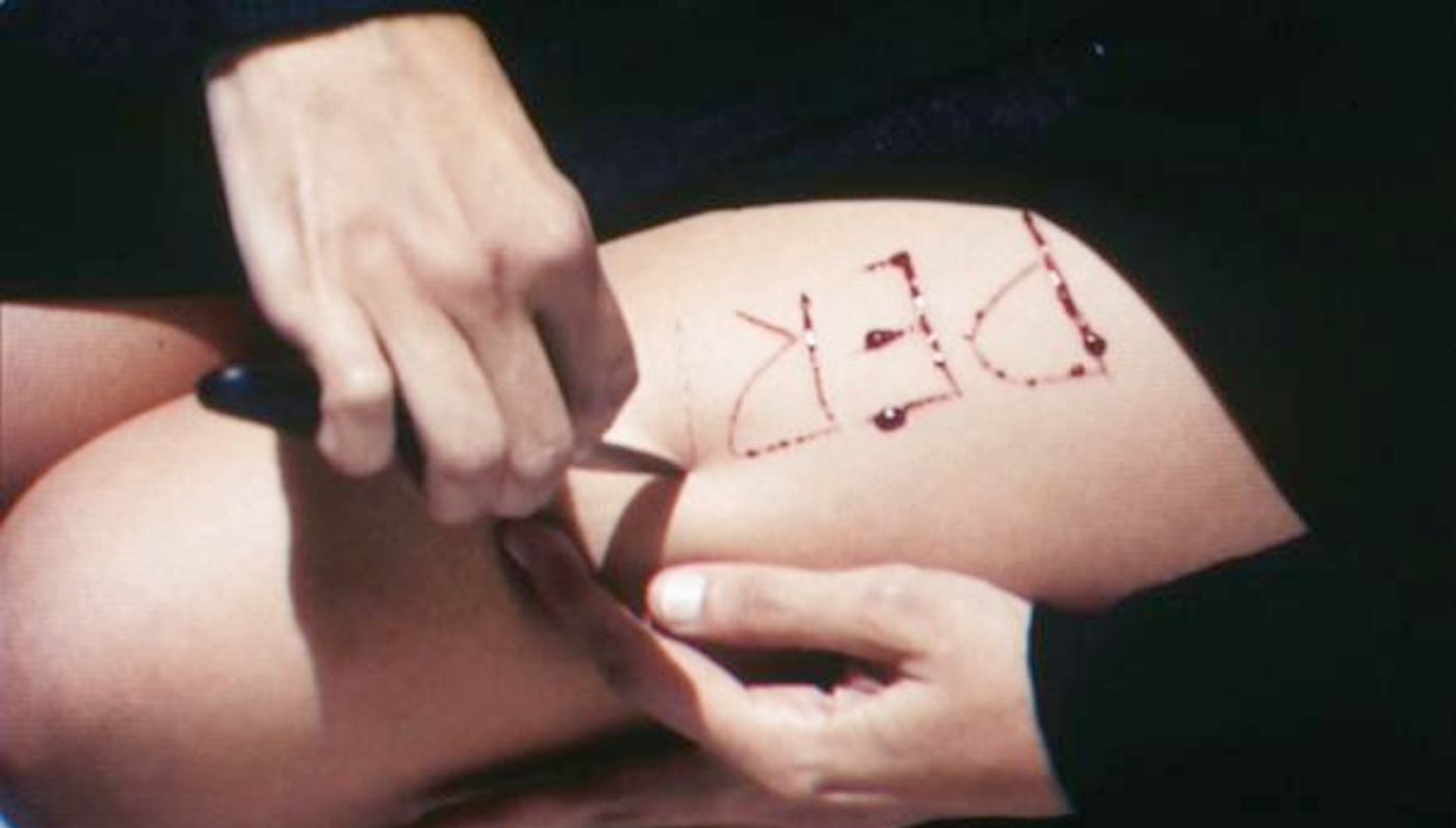 Regina José Galindo, Bitch, 2005. Performance. Photo: Kika Karadi. Courtesy of the artist and Prometeo Gallery, Milan, Italy.