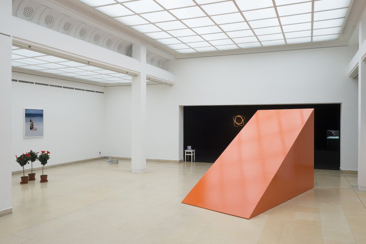 Colonial Amnesia, Yesterday and Today - Contemporary And