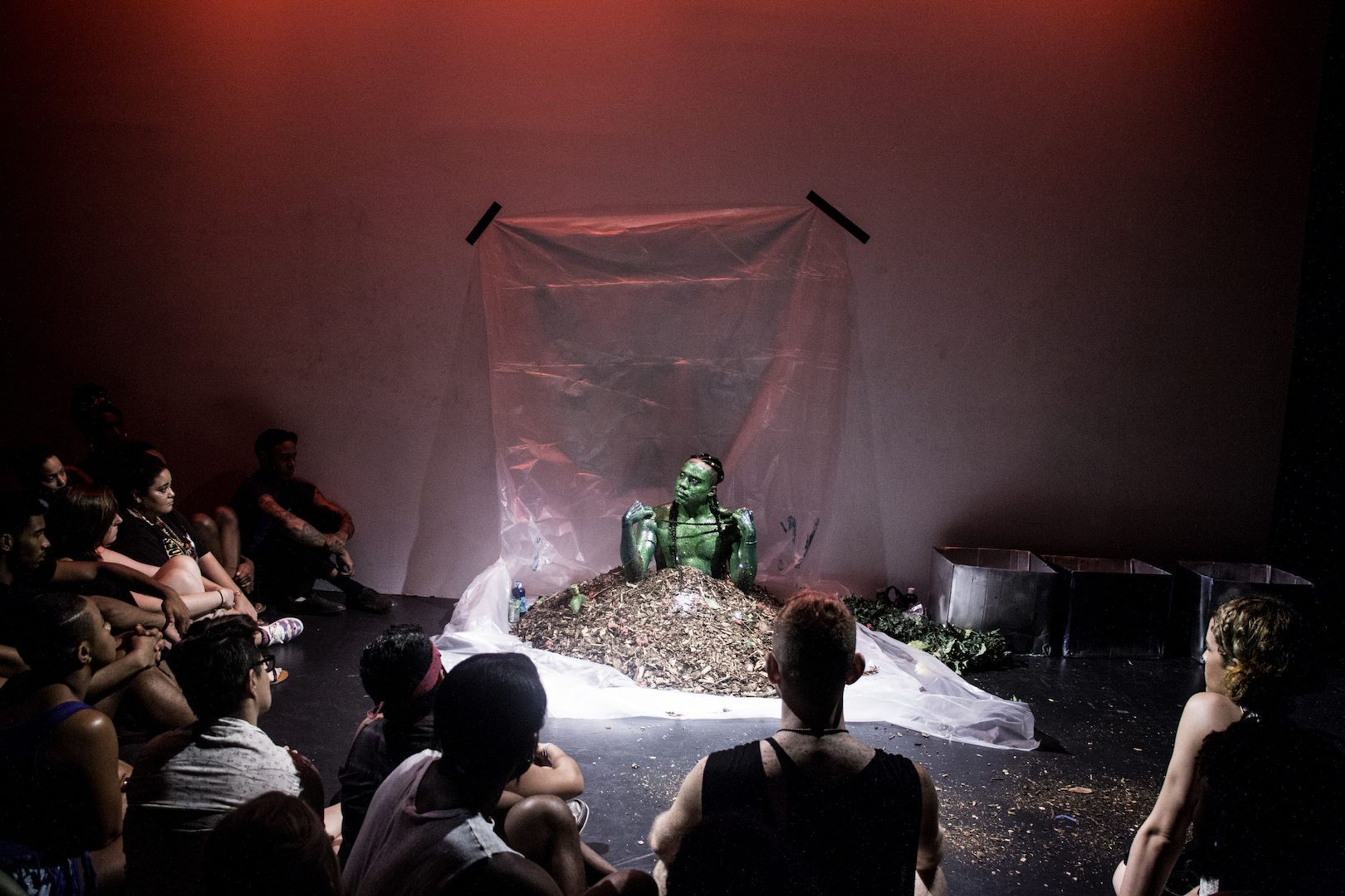  Kiyan Willimas, Unearthing, 2016. Performance. © Cristobal Guerra