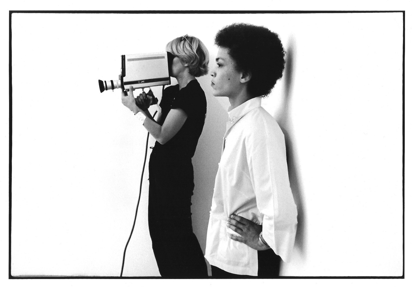 Maren Hassinger, Diaries, 1978. Performance at Vanguard Gallery, Los Angeles, CA. Black and white Photograph Maren Hassinger, unknown. Photo Credit Adam Avila. Courtesy of Susan Inglett Gallery, NYC and Tiwani Contemporary, London.