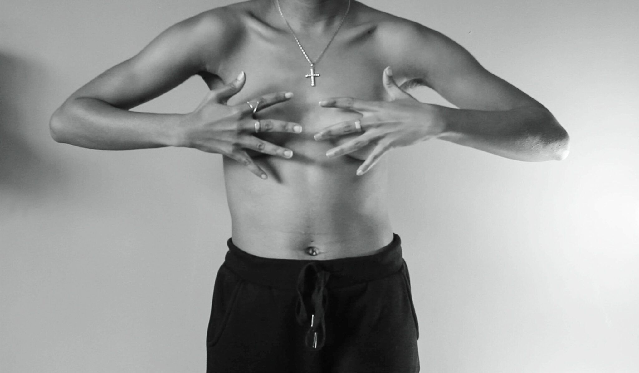 Video installation & performance by Janice Iche