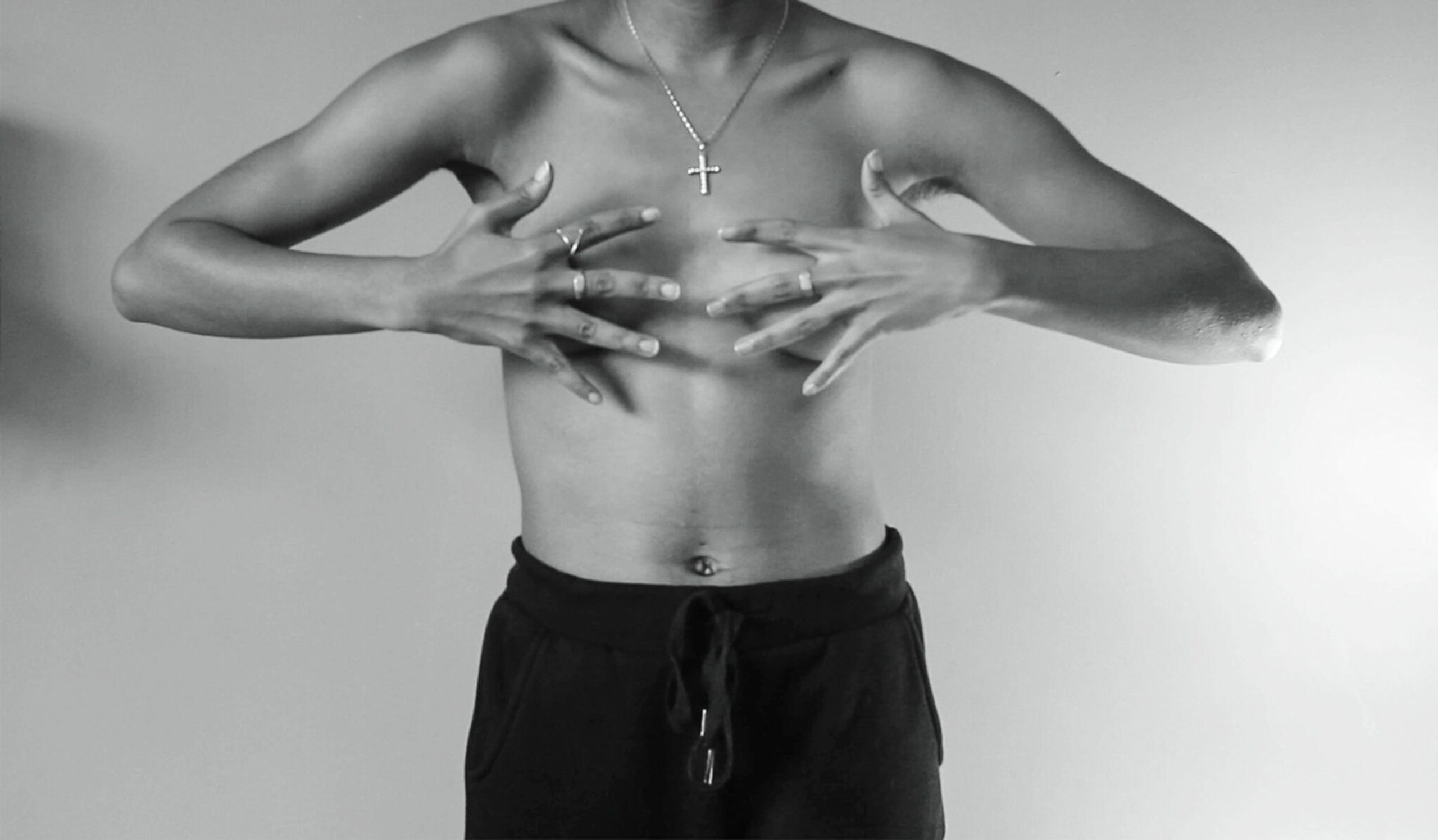 Video installation & performance by Janice Iche