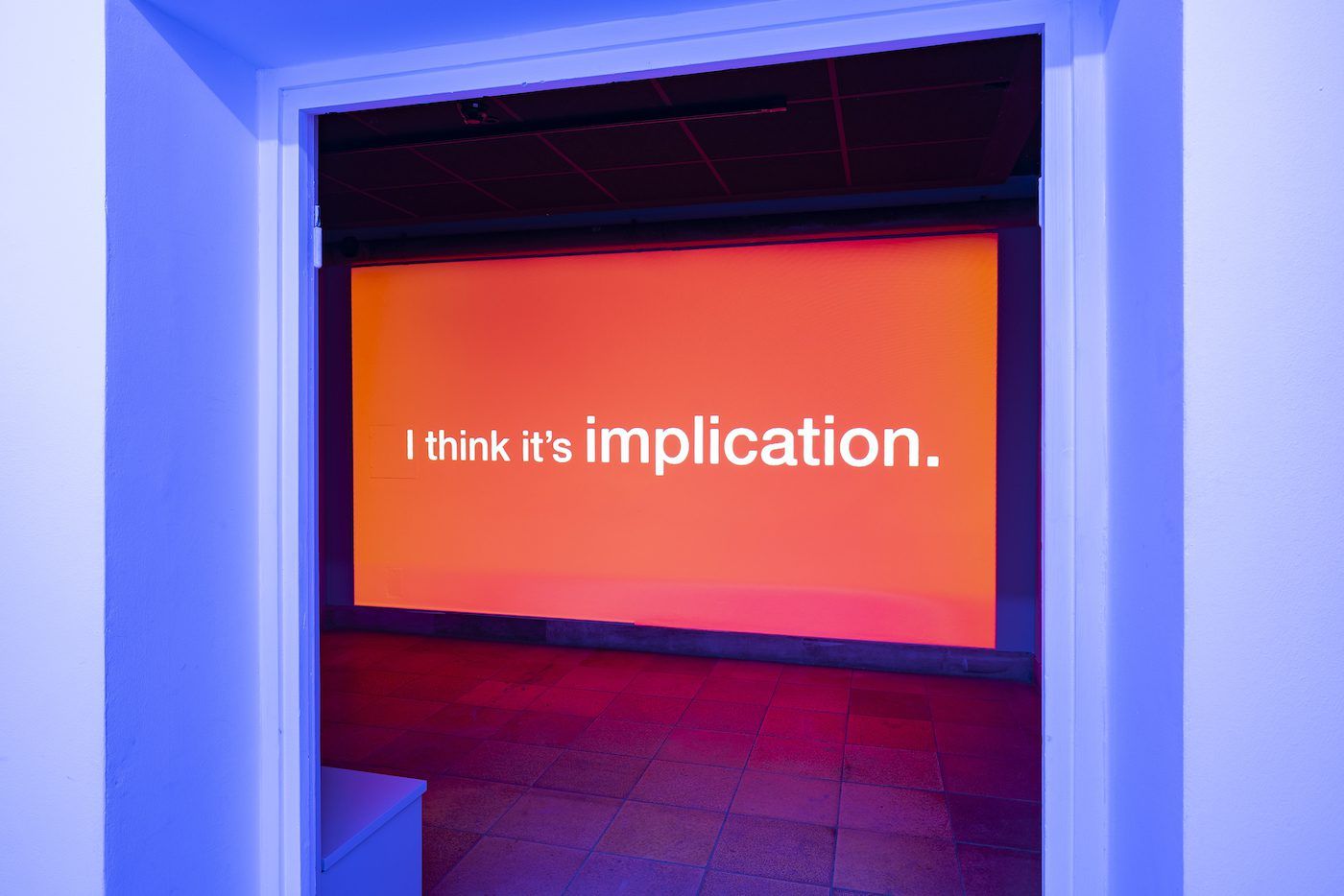 Tony Cokes. Fragments, or just Moments
Installationsansicht / Installation view
Haus der Kunst, 2022
Photo: Maximilian Geuter