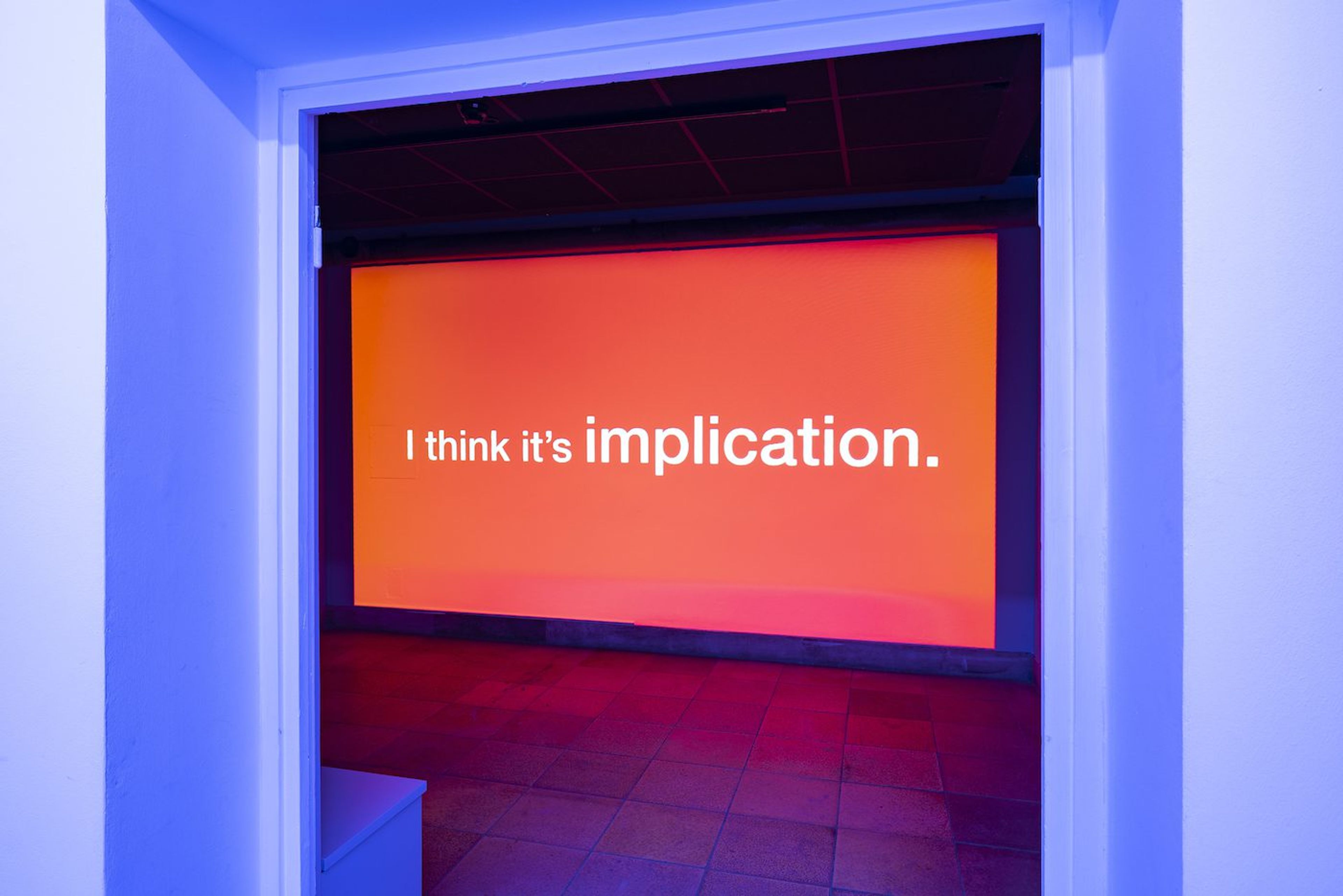 Tony Cokes. Fragments, or just Moments
Installationsansicht / Installation view
Haus der Kunst, 2022
Photo: Maximilian Geuter