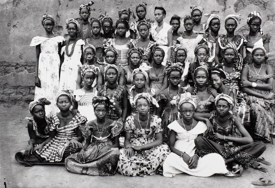 Untitled. Bamako, Mali, 1949-1962. Seydou Keïta/ CAAC– The Pigozzi Collection, Geneva.