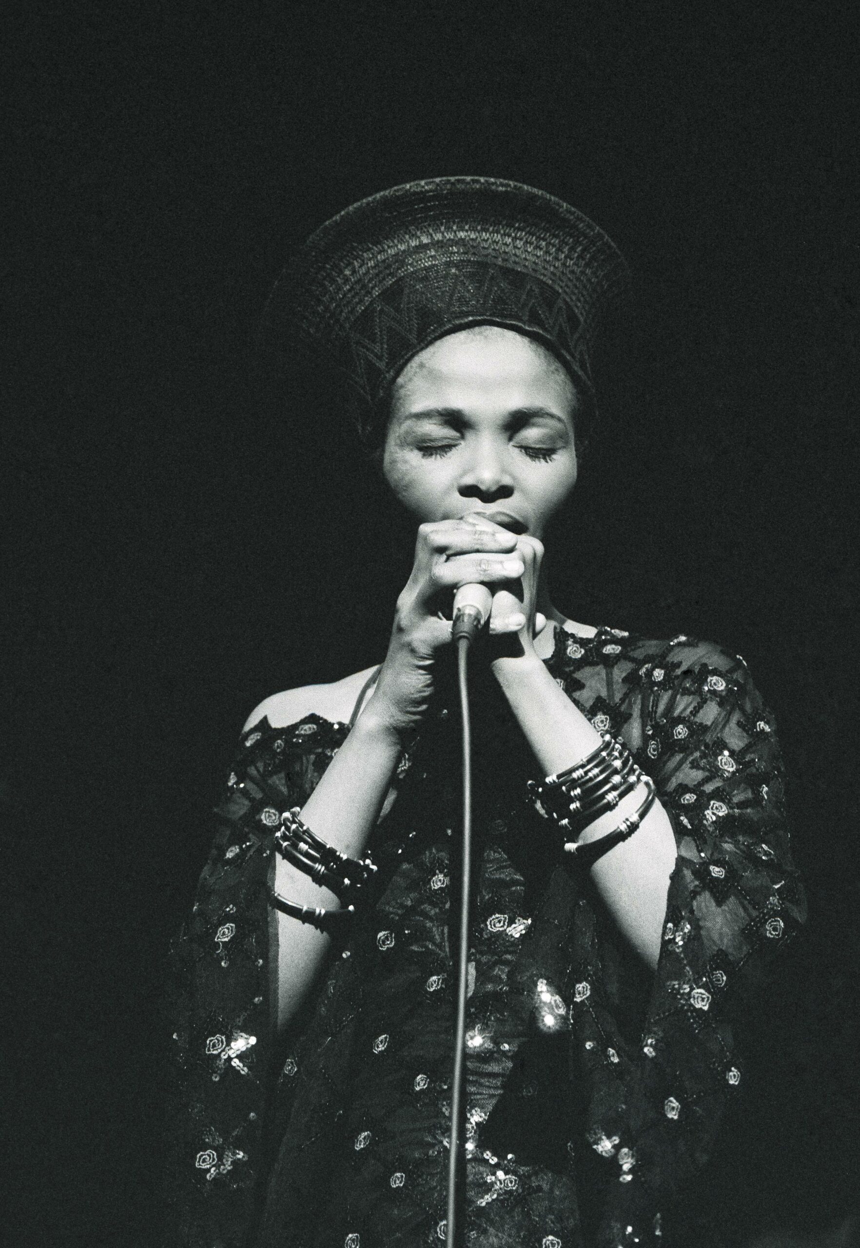 Shooting Stars: Pierre Rommelaere, Vetman van der Naam, Hylton Boucher, Pierre Crocquet, Tim Hopwood  & Roger Ballen