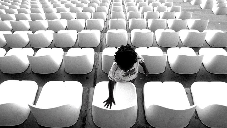 “My photography speaks a different language” - Contemporary And