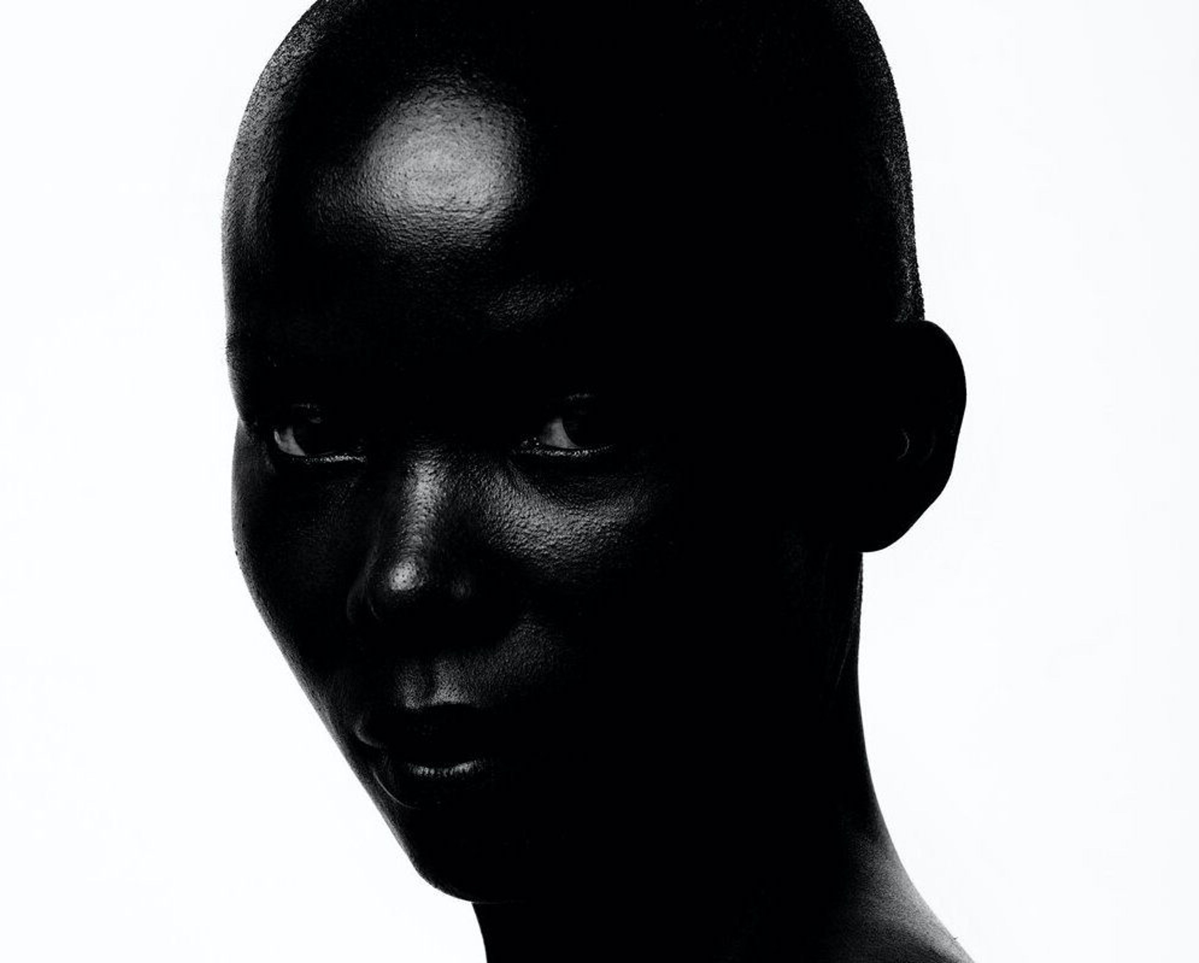 PORTR-8: 8 New Faces in Contemporary Portraiture
