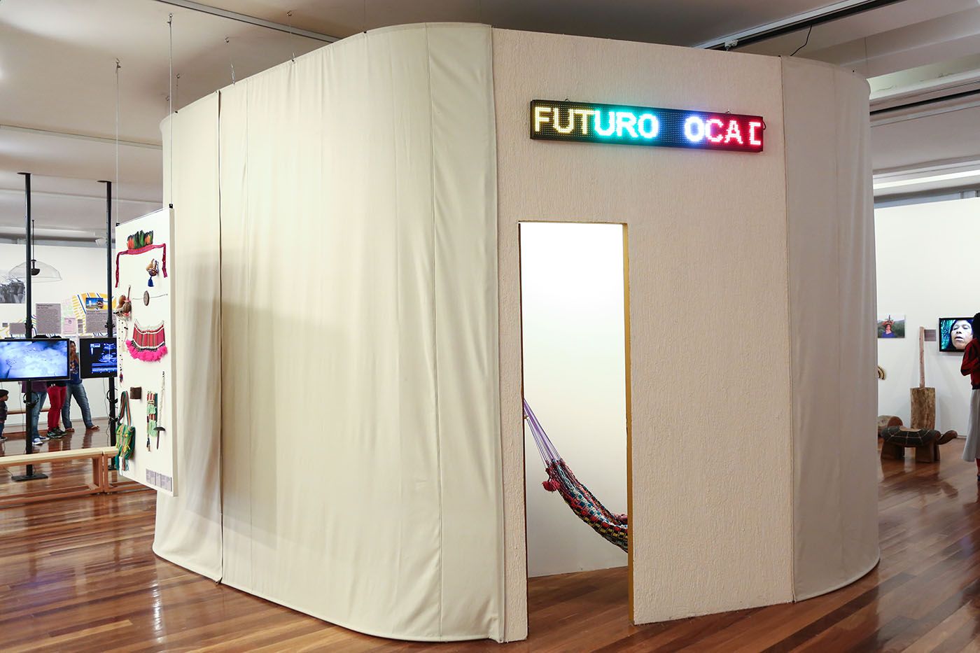 Oca do futuro (Hut of the Future), Sallisa Rosa, 2017. Photo: Courtesy of the artist.