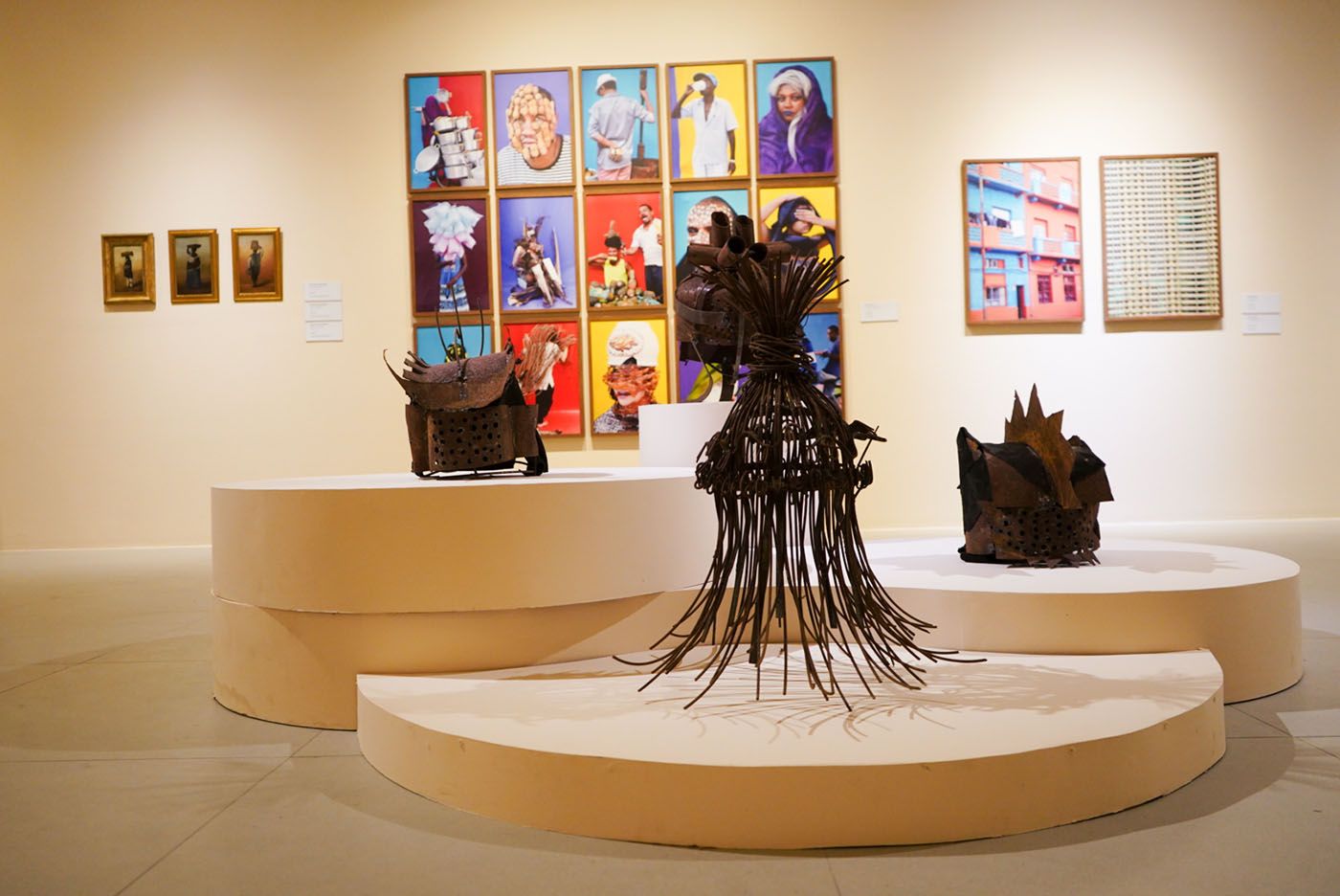 Exhibition view of Raízes: Começo, Meio e Começo, at MUNCAB. Photo: Luan Teles / SecultBA