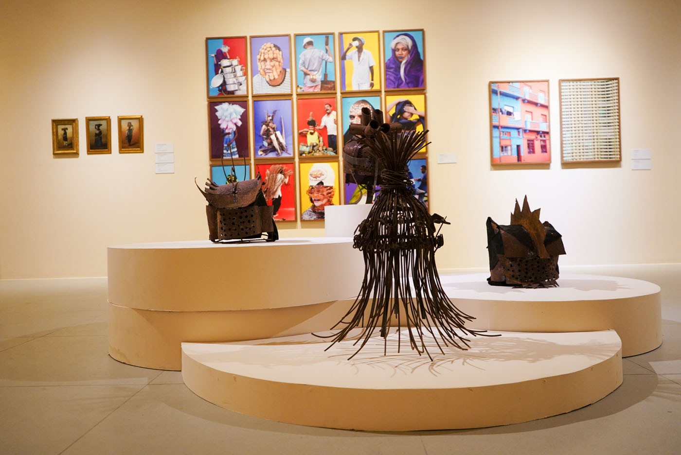 Exhibition view of Raízes: Começo, Meio e Começo, at MUNCAB. Photo: Luan Teles / SecultBA