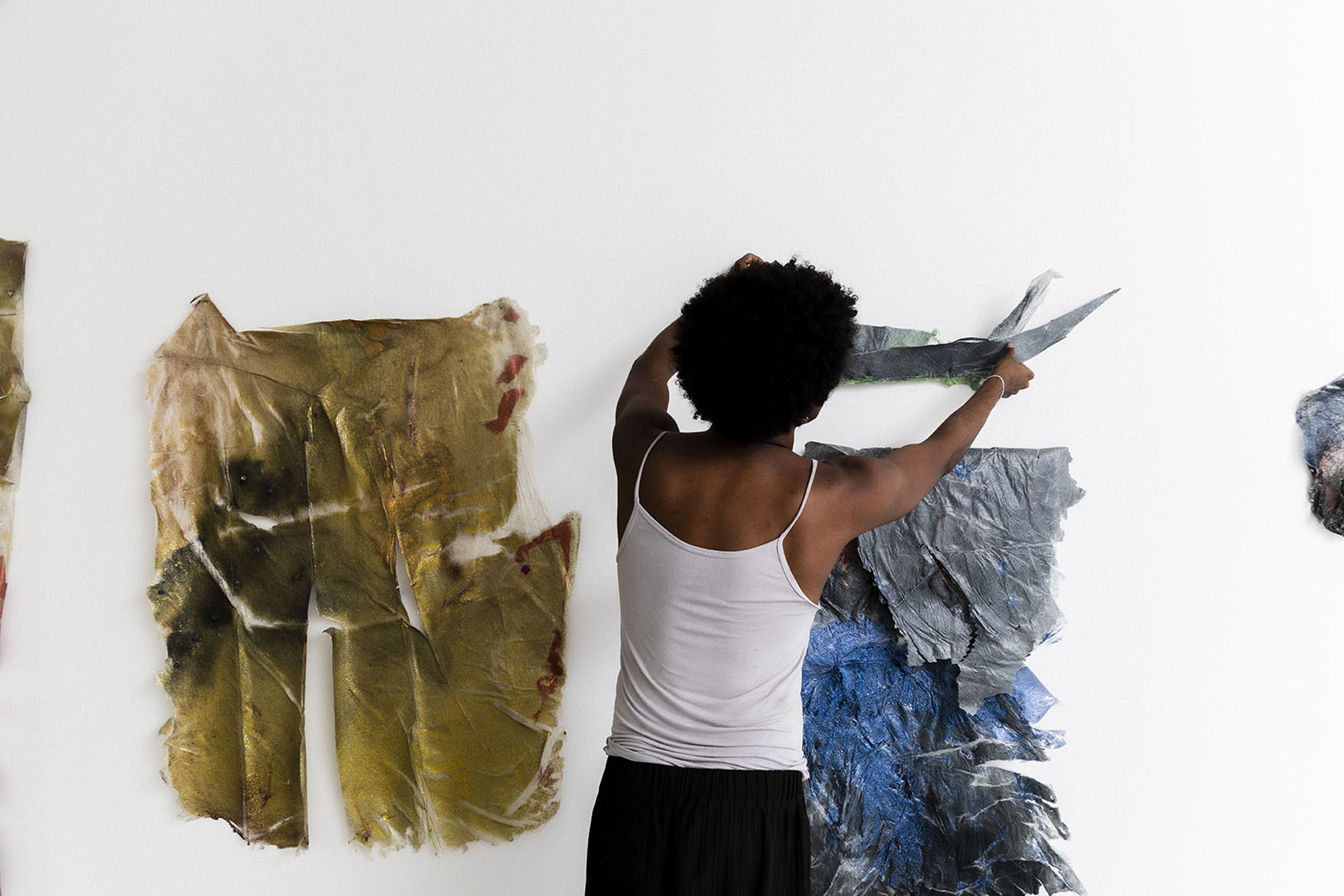 HOA Gallery is redesigned as a non-profit initiative