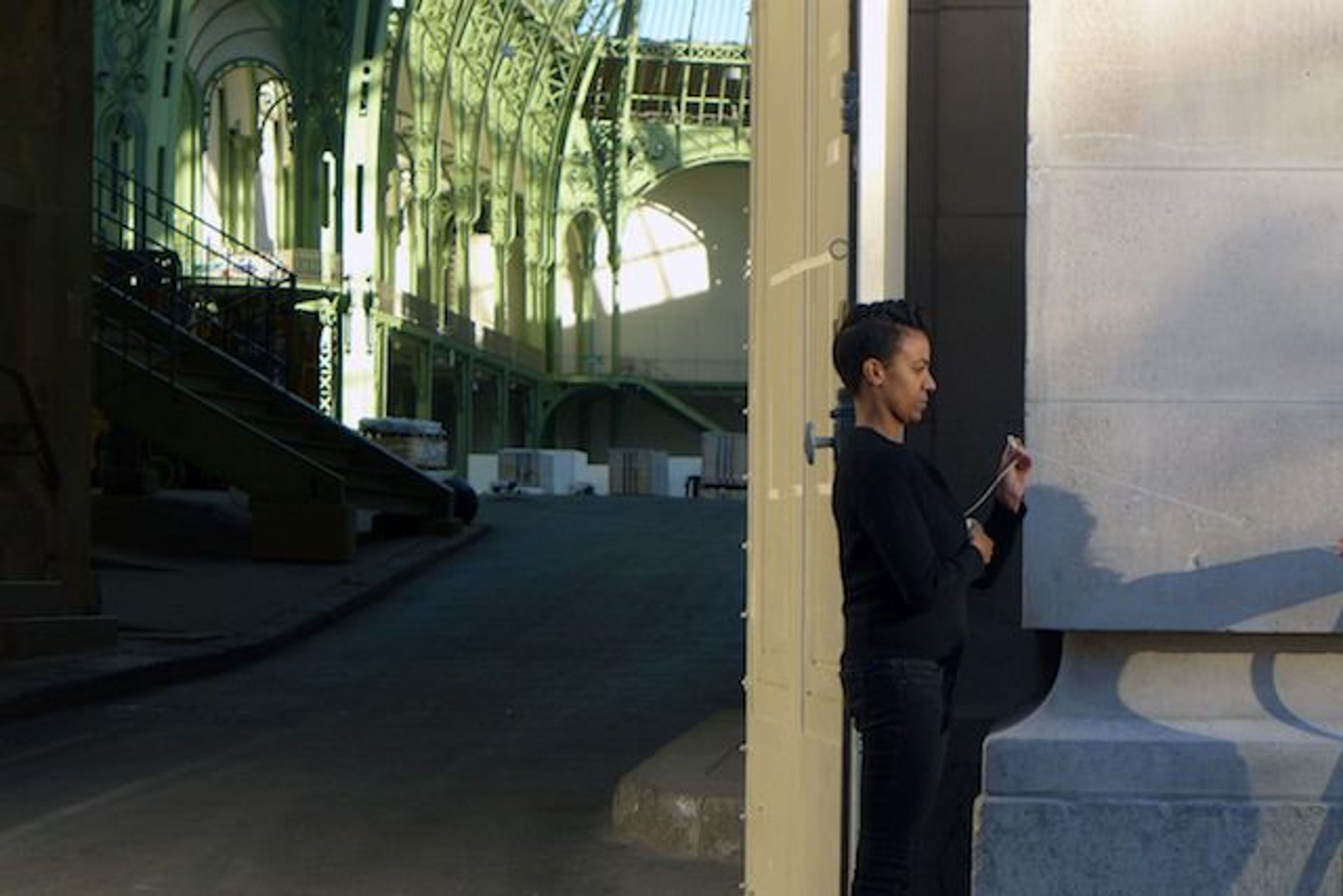 Kapwani Kiwanga, Spell To Bound Performance, Grand Palais, 2014, Paris. Courtesy of the artist 