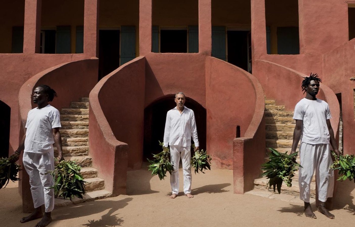 Adjustable Monuments – Group Show