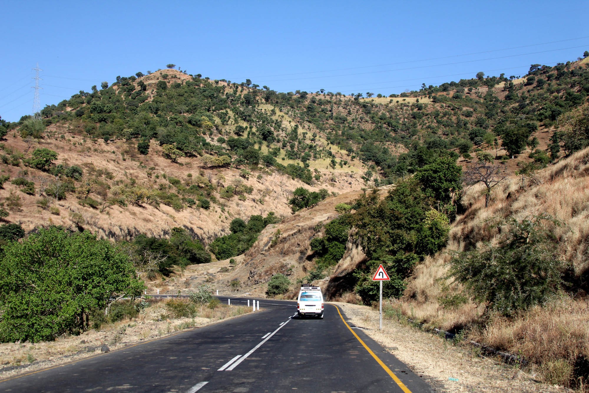 Emeka Okereke, Beautiful Obstacle, en route Addis Ababa, Ethiopia, 2011. Courtesy of Invisible Borders