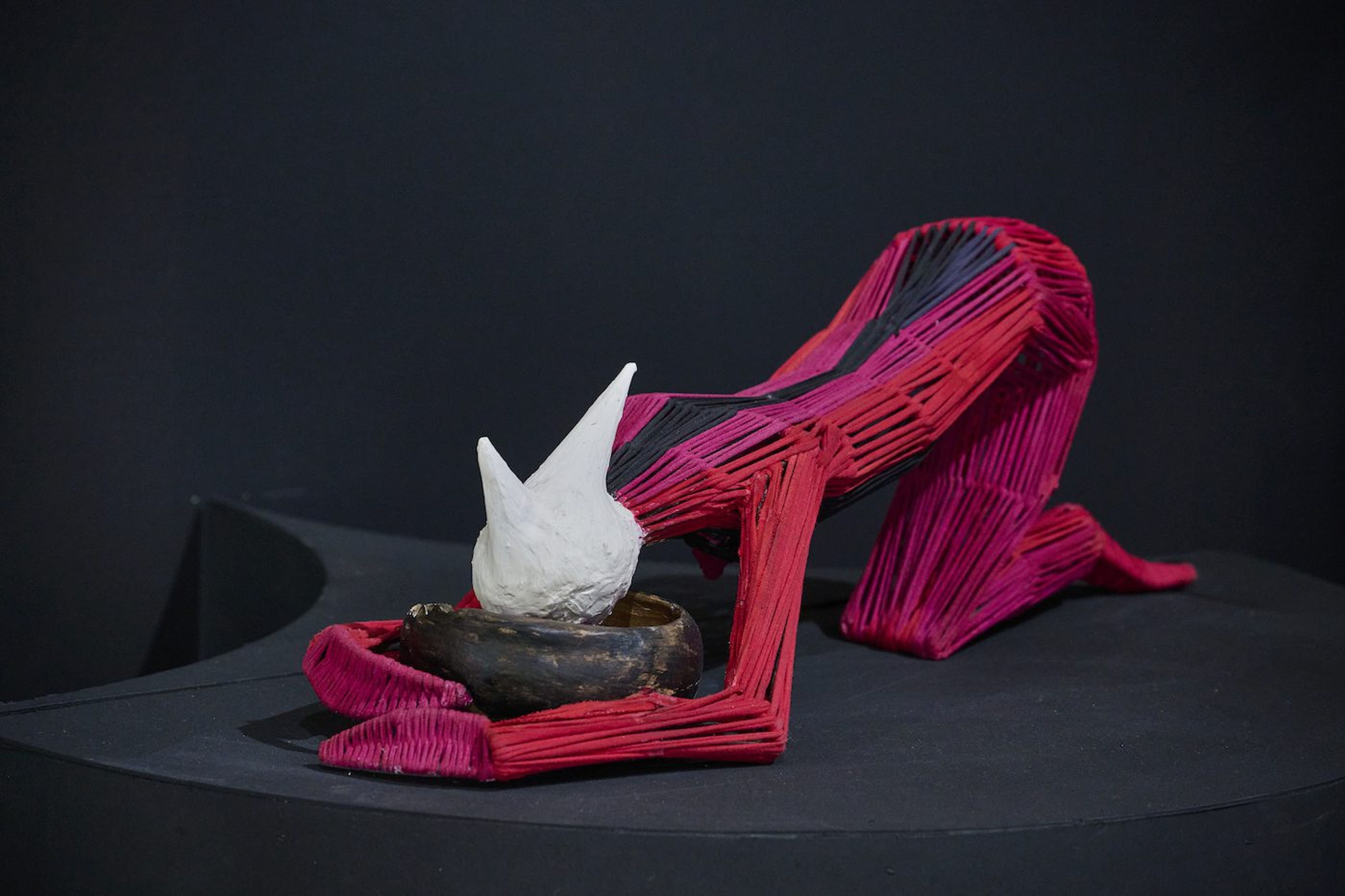 Elisia Nghidishange, The Censory Woman, 2022. 15. Triennial Kleinplastik Fellbach, 2022, Photo: Peter Hartung