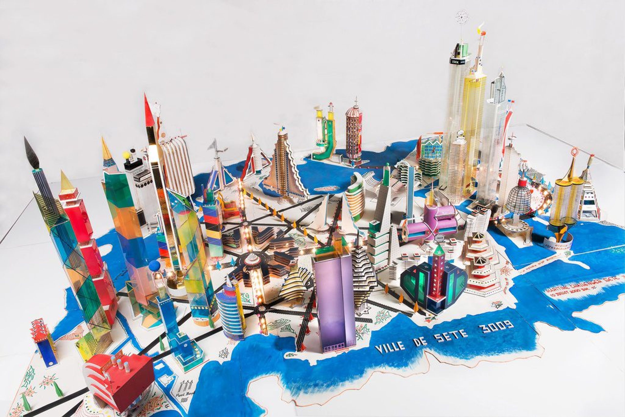 Bodys Isek Kingelez: City Dreams