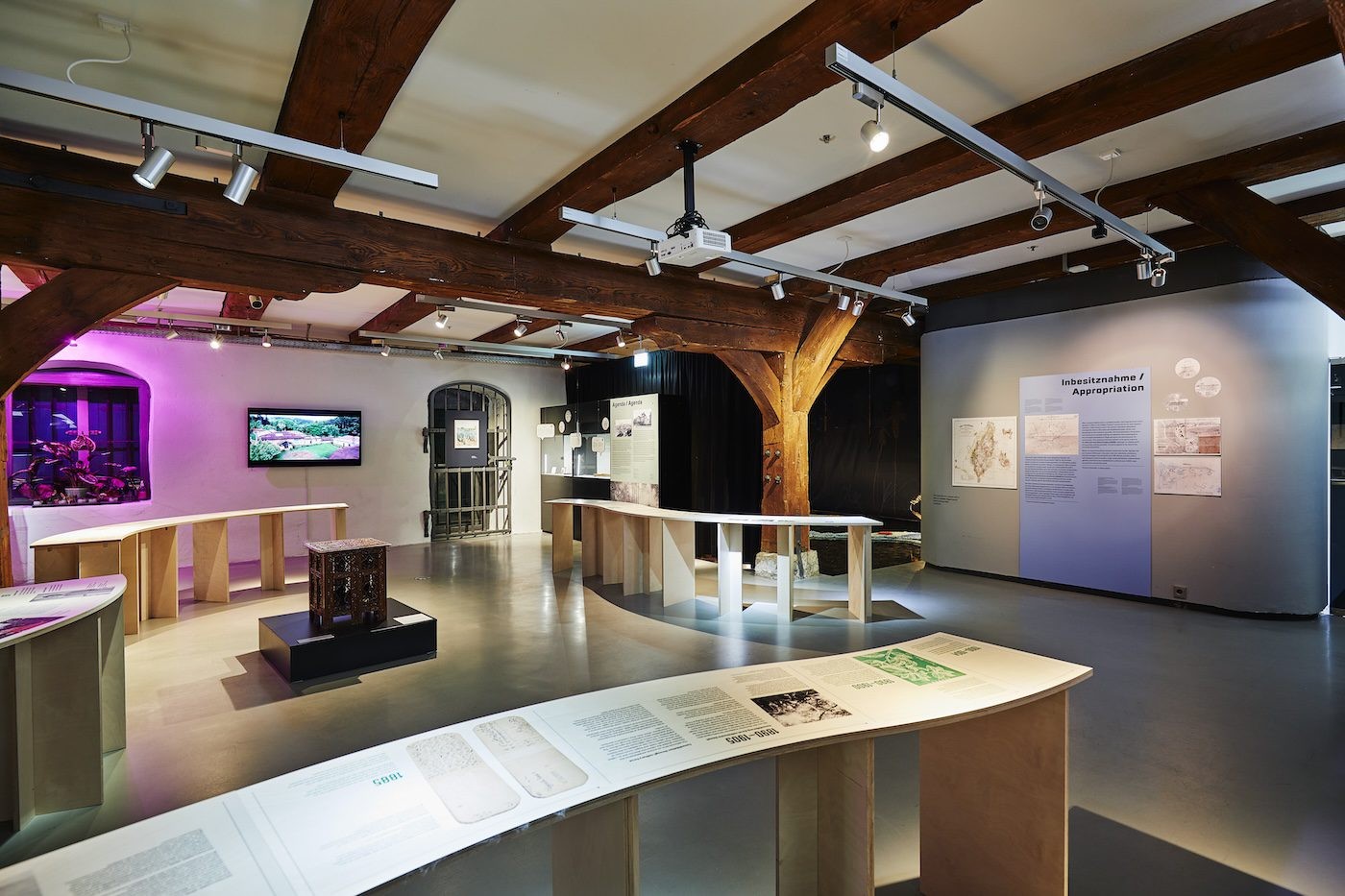 AMANI kukita | kung‘oa © Museen Stade, Photo: Carsten Dammann