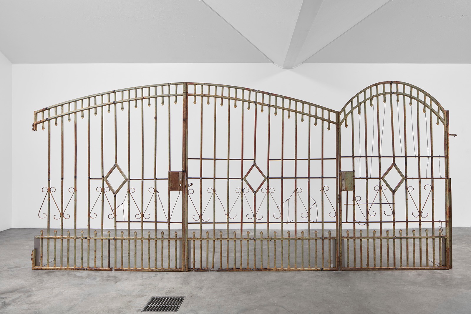 Reclaiming Space: Reverse Architecture in the Work of Wisrah C.V. da R. Celestino