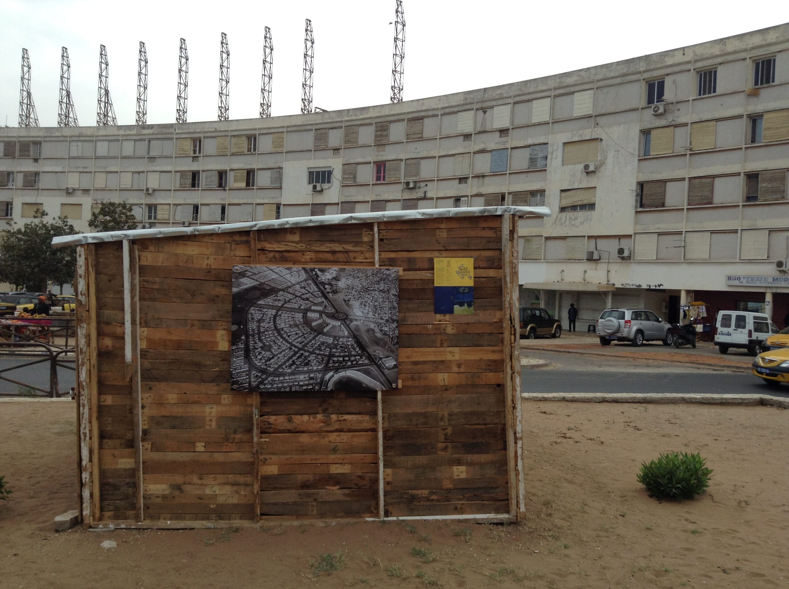 Exhibition of SICAP archives in public space, Dak'Art OFF, 2016. Photo: Margareta von Oswald