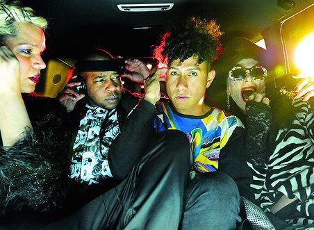 GRITTY GLAMOUR: A QUEER INTERVENTION