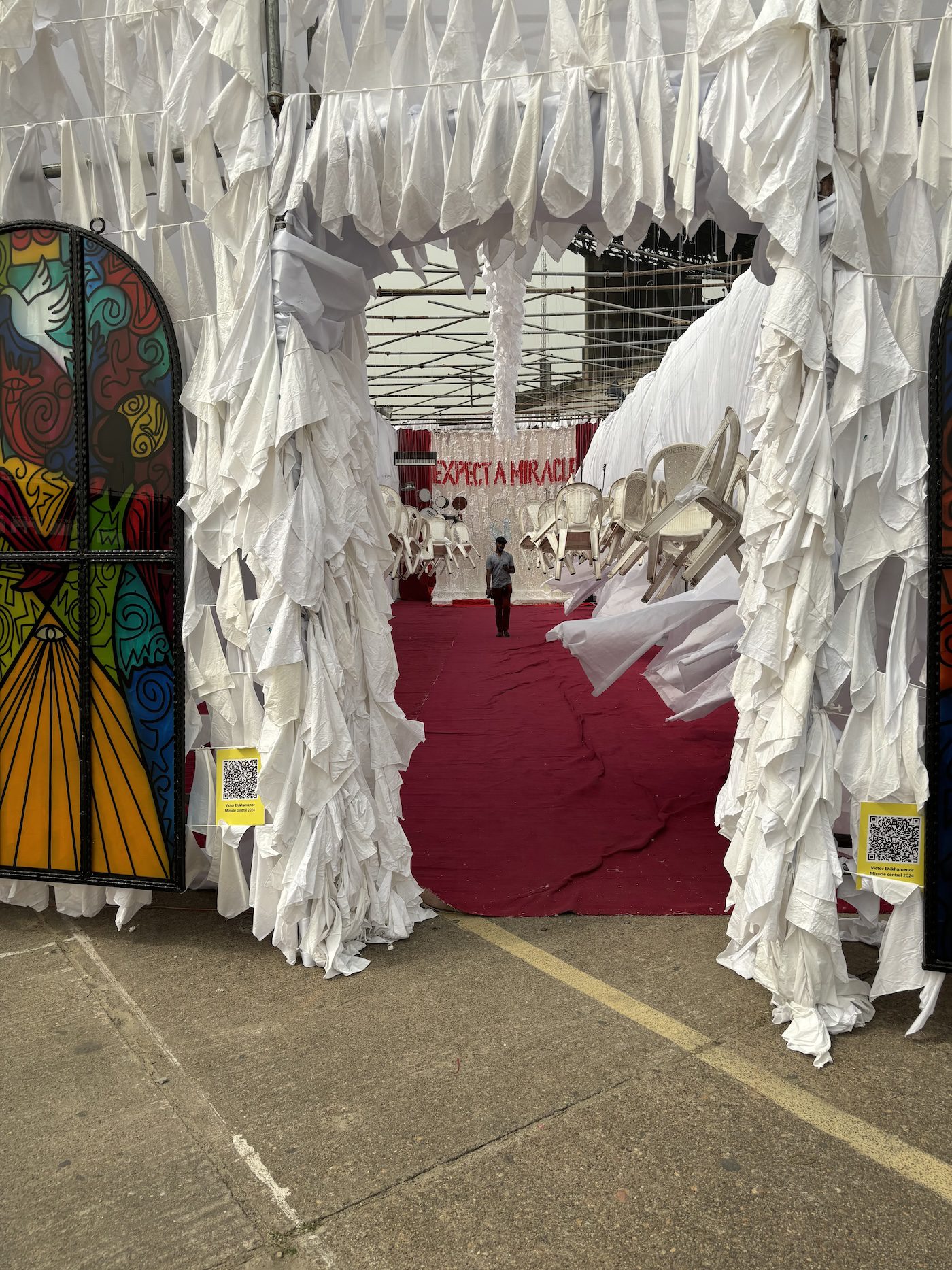 Victor Ehikhamenor, Miracle central, 2024. Installation view of Lagos Biennale 2024 at Tafawa Balewa Square. Photo: Sinazo Chiya