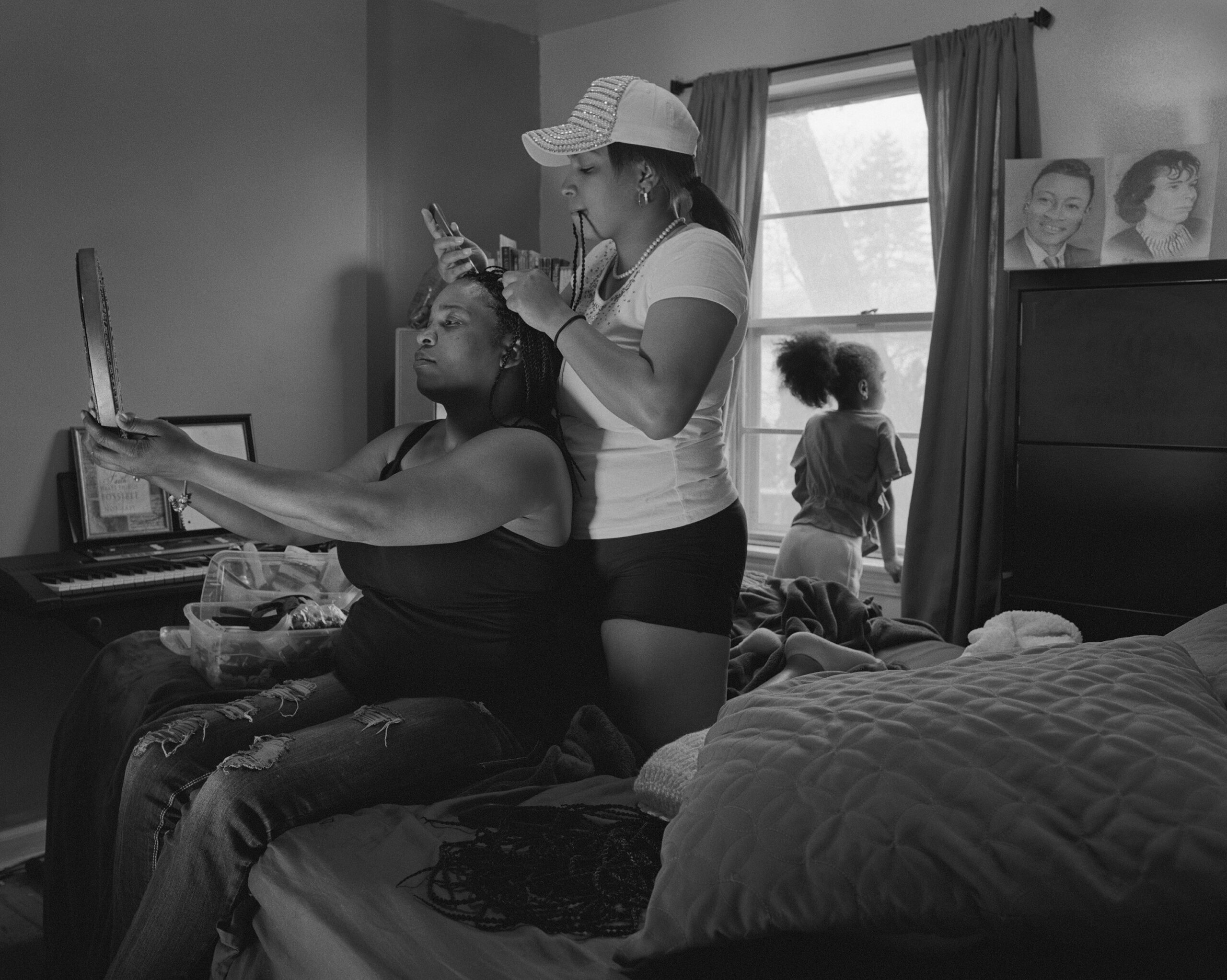 LaToya Ruby Frazier: FLINT IS FAMILY