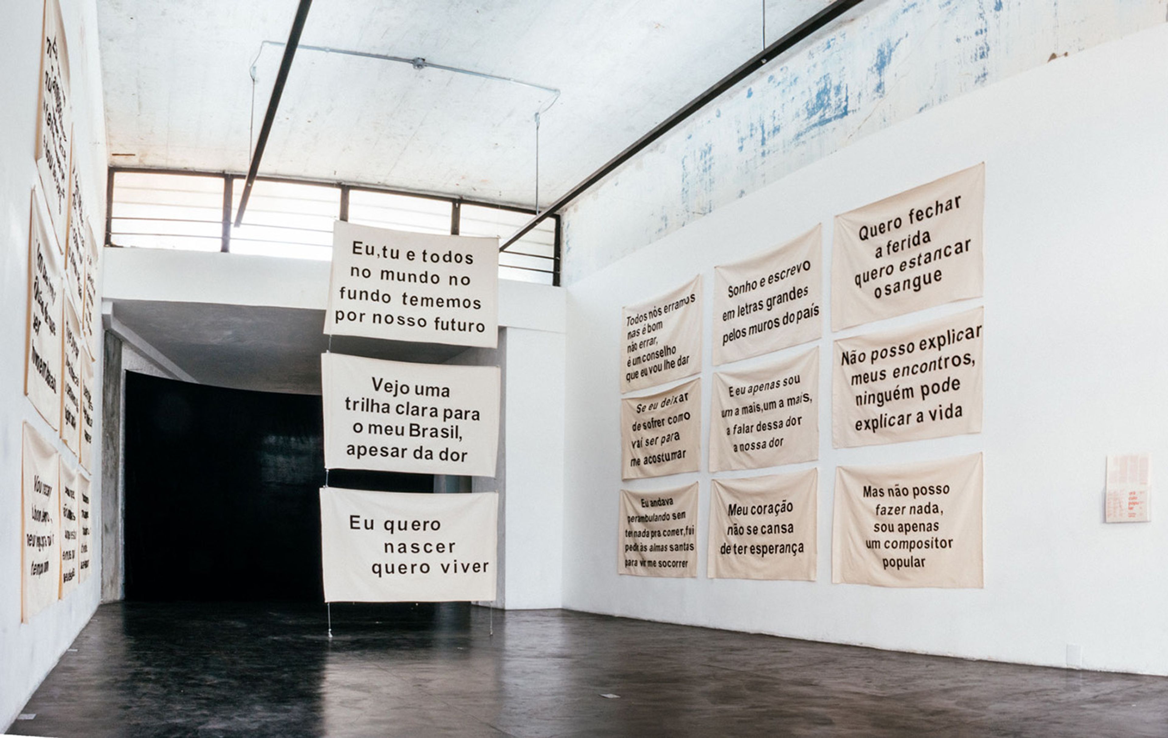 Haroldo Saboia, "Oráculo Popular", photographs from the exhibition at Publica, SP. 2019. Photo: Mayra Azzi. Courtesy of the artist.