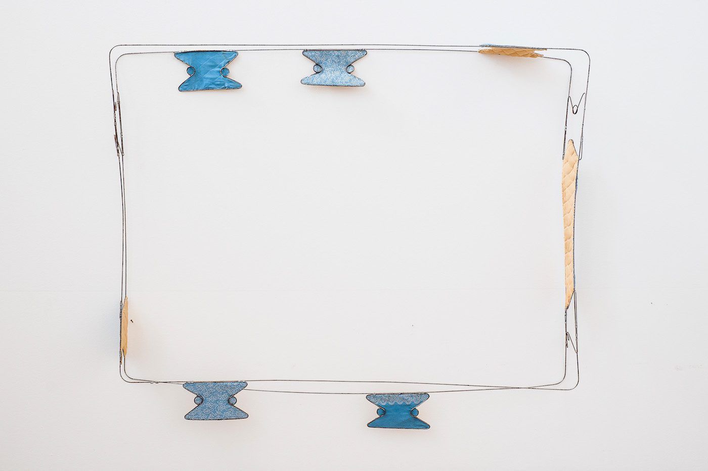 Bronwyn Katz Uses Beds to Trace How People Move in the City - Contemporary And