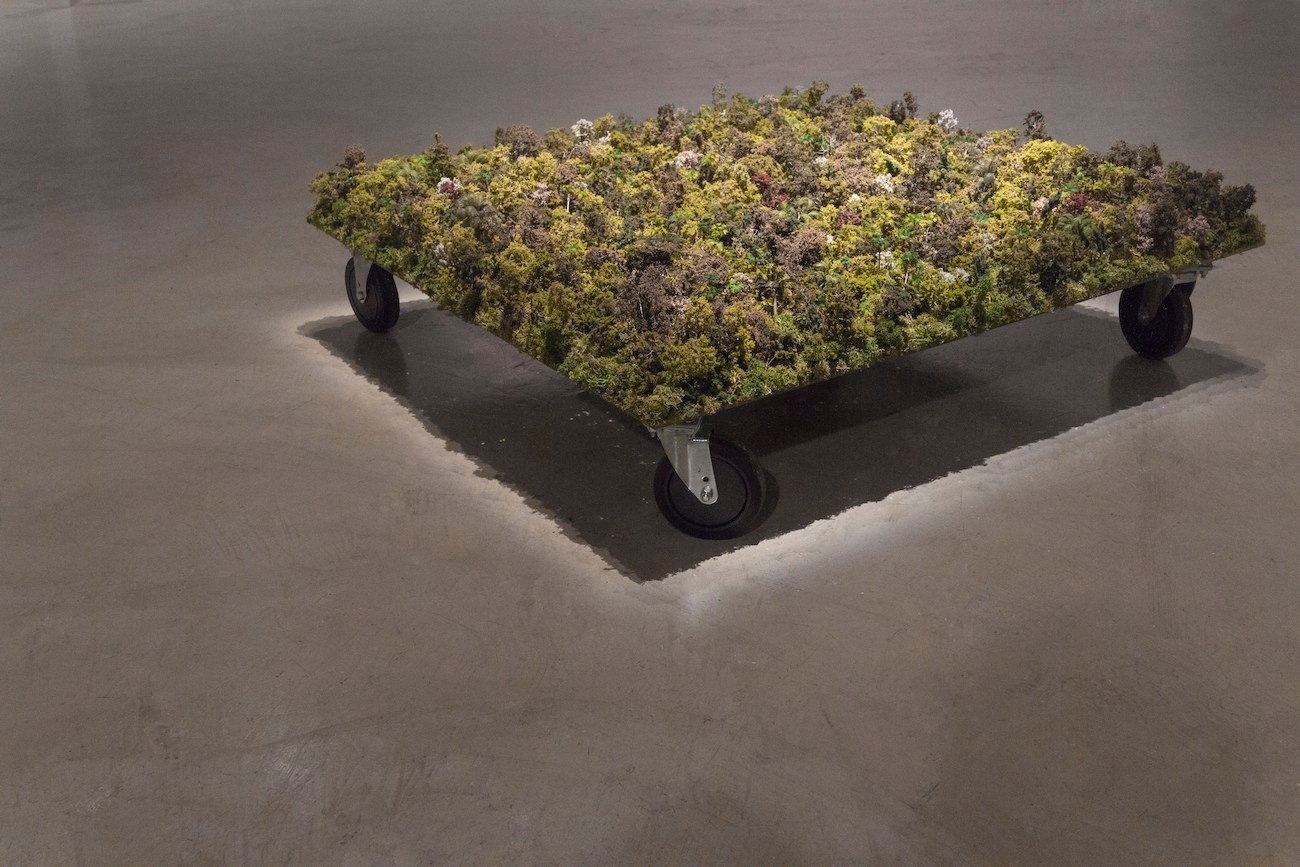 Twinza Mon Amour Escala 1 1000. Courtesy of CAC.