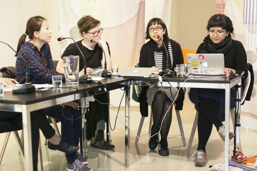 'STUDYING SPACE-SHARING', from right to left: Syafiatuina, Nuraini Juliastuti (KUNCI) , Annette Krauss, Hyunju Chung (artists) // Copyright: Kunci Collective