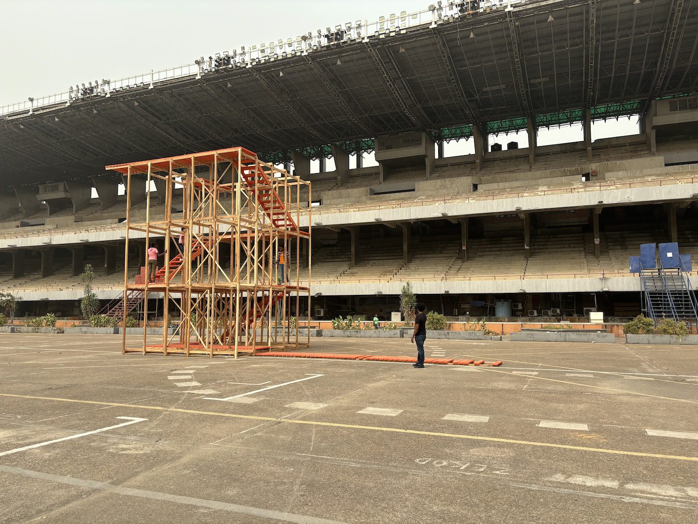Installation view of Lagos Biennale 2024 at Tafawa Balewa Square. Photo: Sinazo Chiya