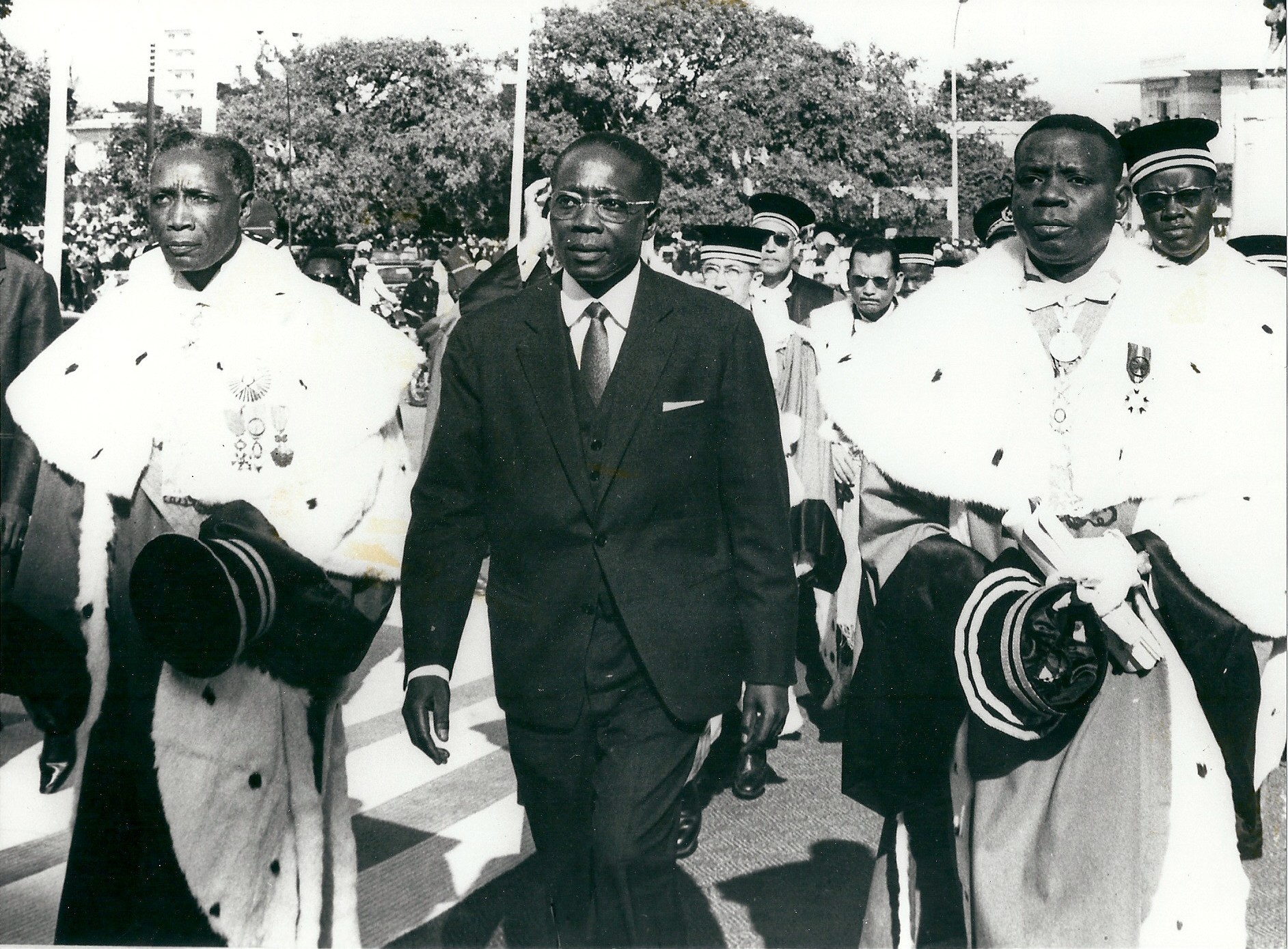 Senghor arriving at the opening of the Festival mondial des nègres, Dakar, 1966. Courtesy of PANAFEST archive.