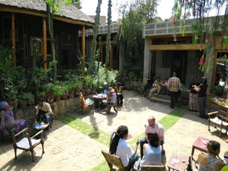 Independent Curators International (ICI): Curatorial Intensive in Dakar